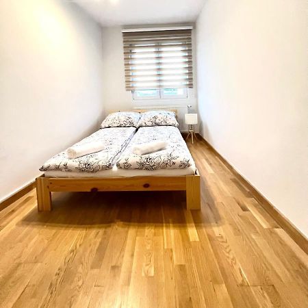 Spacious Apartment With Terrace Vídeň Exteriér fotografie